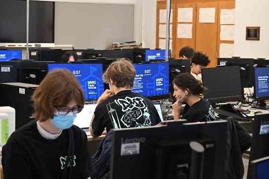 Body image for the article: Downtown Mathematics Invitational Photo Spread