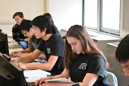 Body image for the article: Downtown Mathematics Invitational Photo Spread