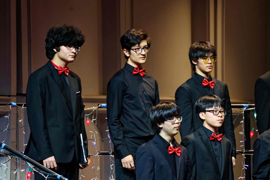 Body image for the article: Winter Choral Concert Photo Spread